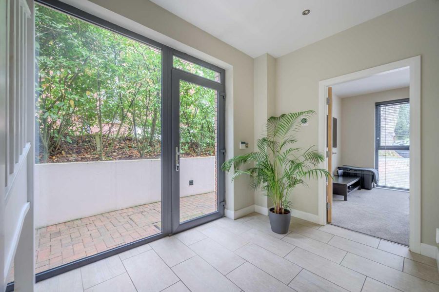 17 Knockburn Park