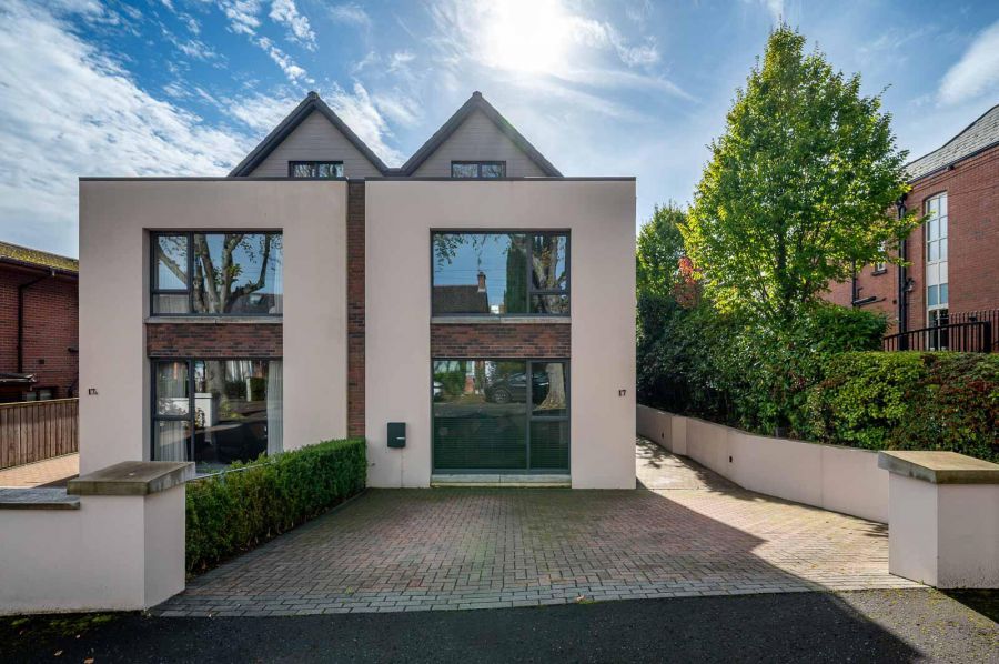 17 Knockburn Park