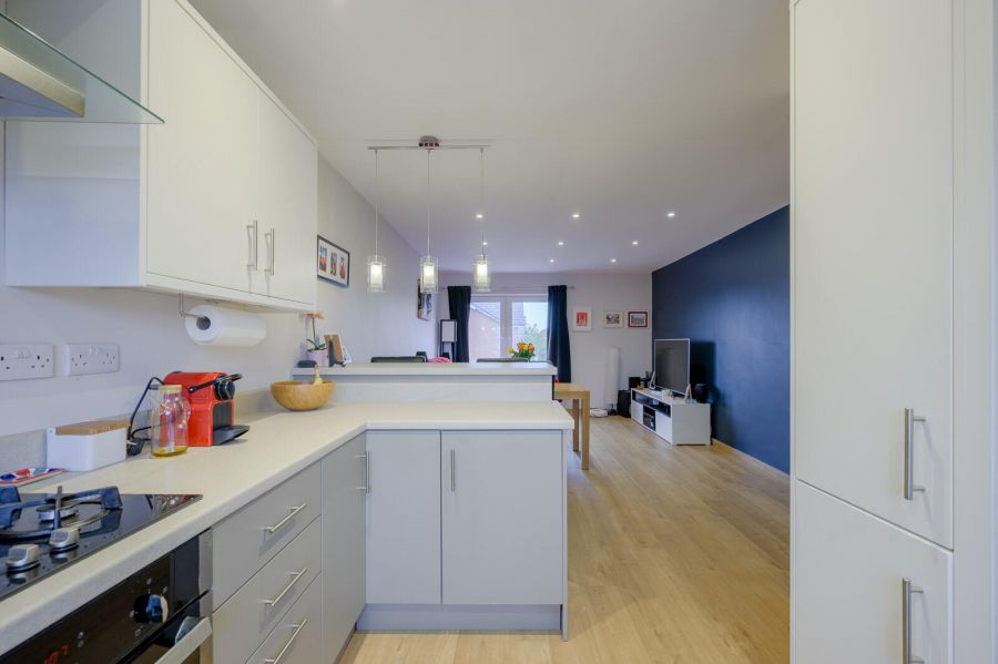59 Langtry Court