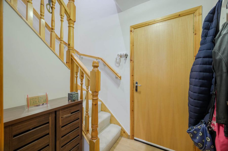59 Langtry Court