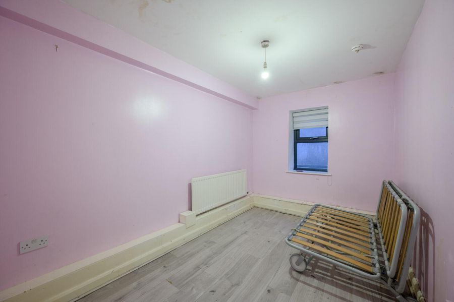 Hightown Road Portfolio, Glengormley