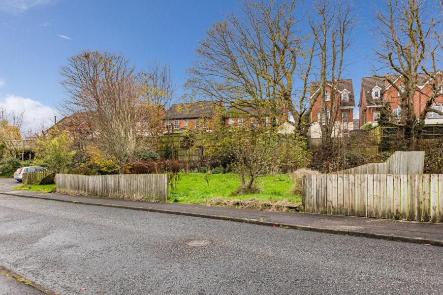 Site with FPP Adjacent to 2A Abbey Park