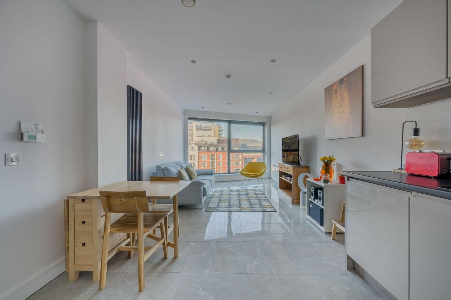 Apt 24 The Gallery, 71 Dublin Road