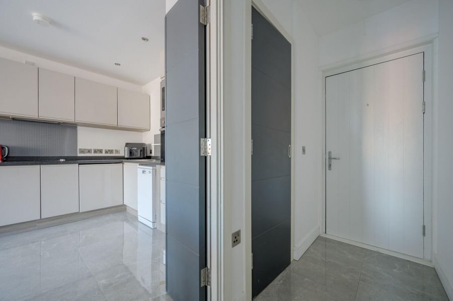 Apt 24 The Gallery, 71 Dublin Road