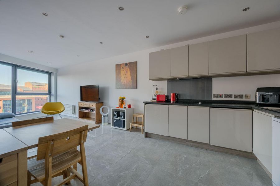 Apt 24 The Gallery, 71 Dublin Road