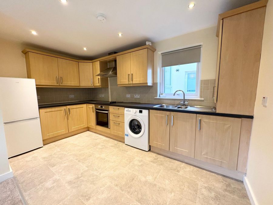 B4, Altona Place 218 Belmont Road