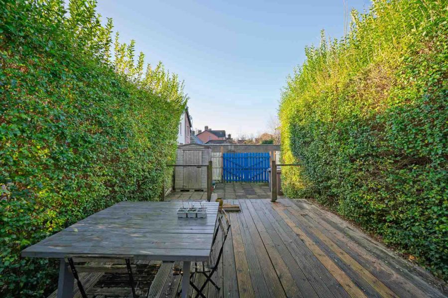 68 Belmont Church Road