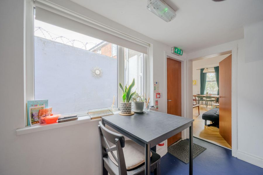 116 Bloomfield Avenue