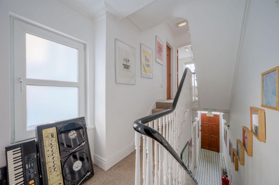 116 Bloomfield Avenue