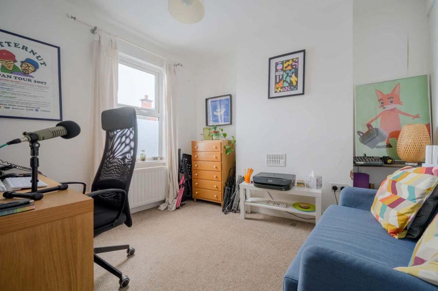 116 Bloomfield Avenue