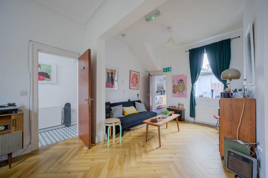 116 Bloomfield Avenue