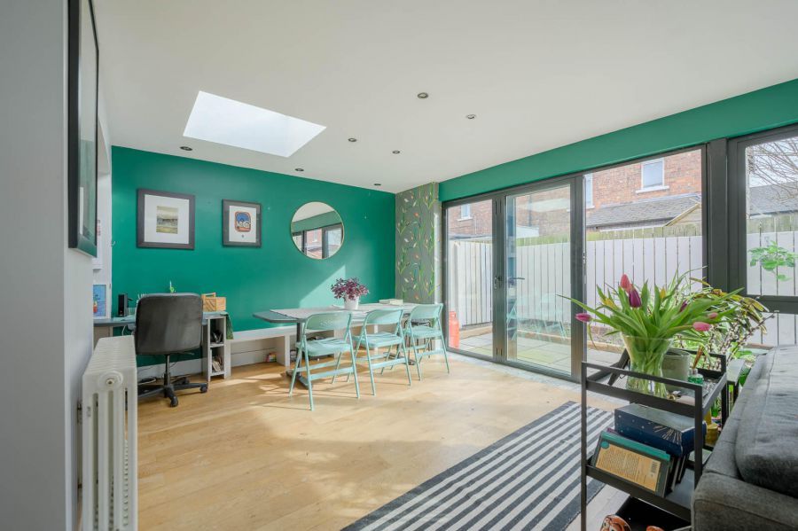 15 Ebrington Gardens