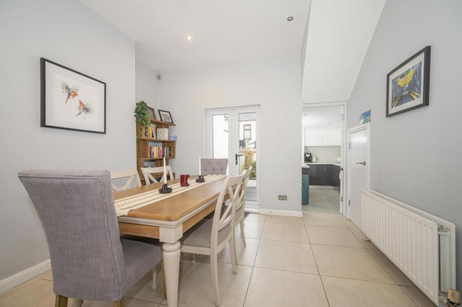 63 Upper Newtownards Road