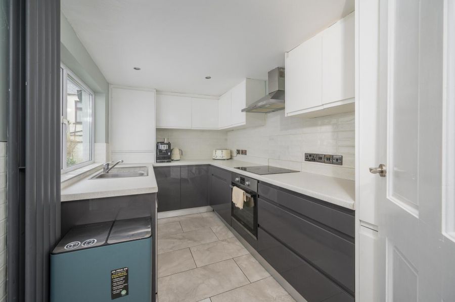 63 Upper Newtownards Road