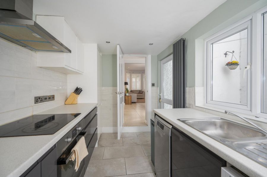 63 Upper Newtownards Road