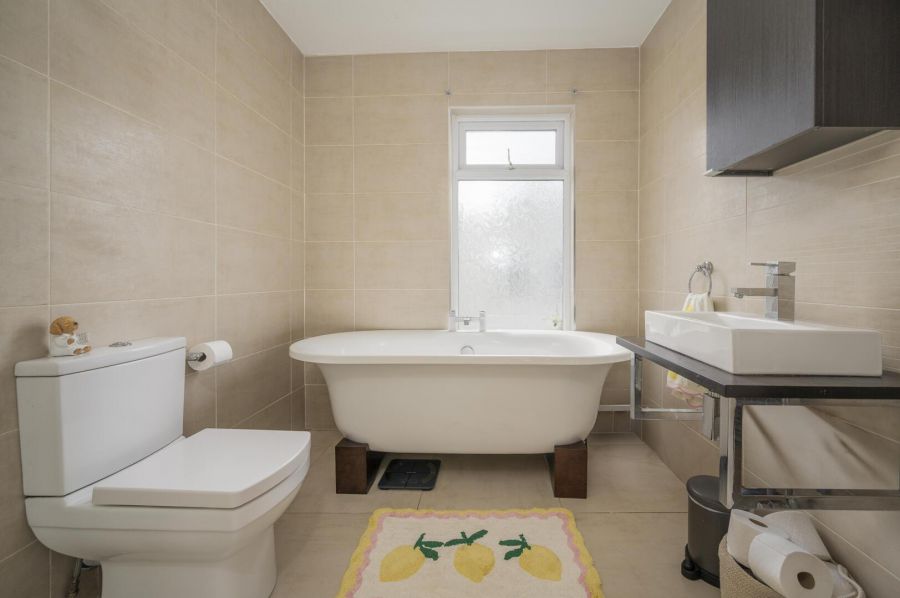 63 Upper Newtownards Road