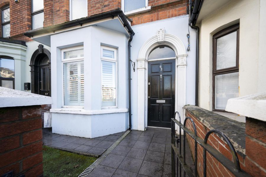 63 Upper Newtownards Road