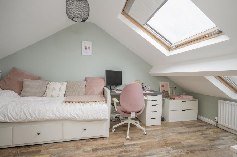 63 Upper Newtownards Road