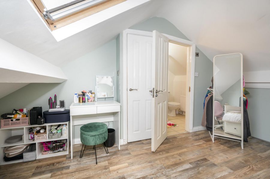 63 Upper Newtownards Road