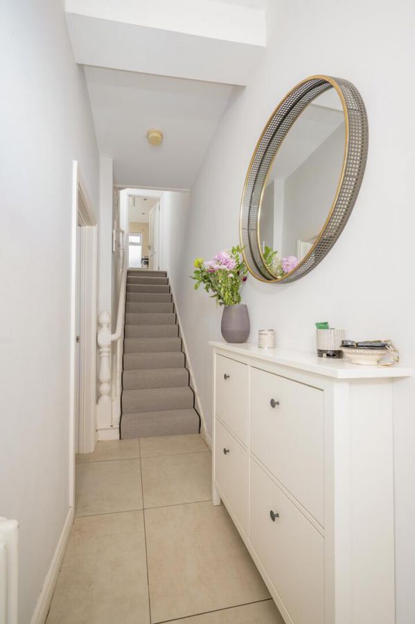 63 Upper Newtownards Road