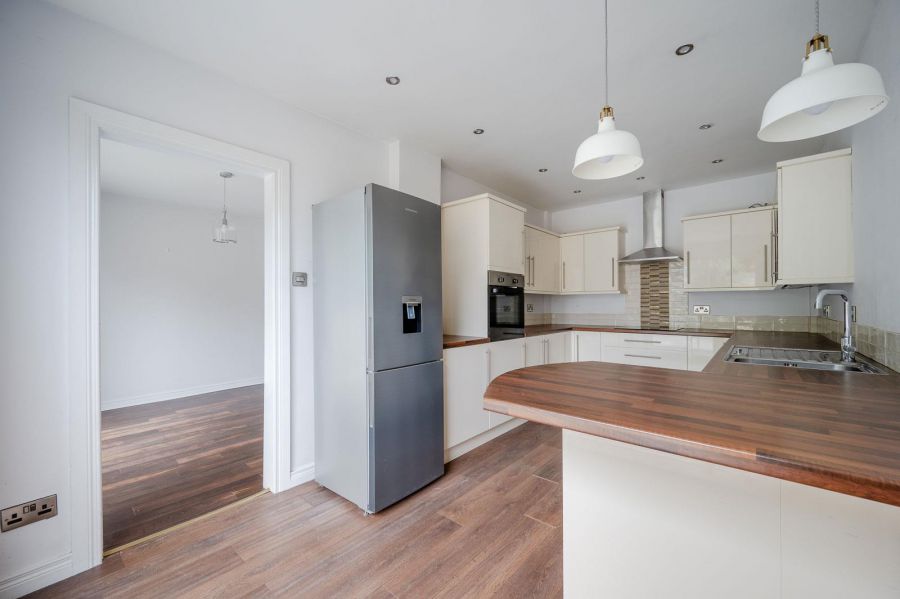 23 Summerhill Avenue