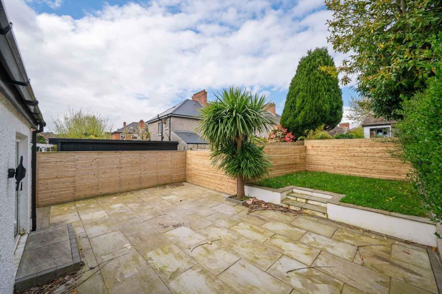 23 Summerhill Avenue