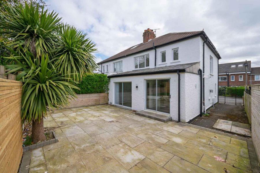 23 Summerhill Avenue