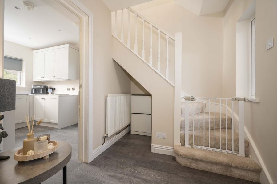 9 Knockwood Crescent