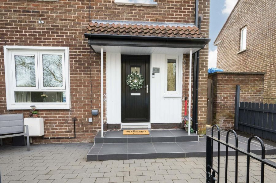 9 Knockwood Crescent