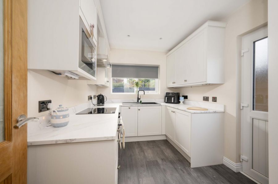 9 Knockwood Crescent