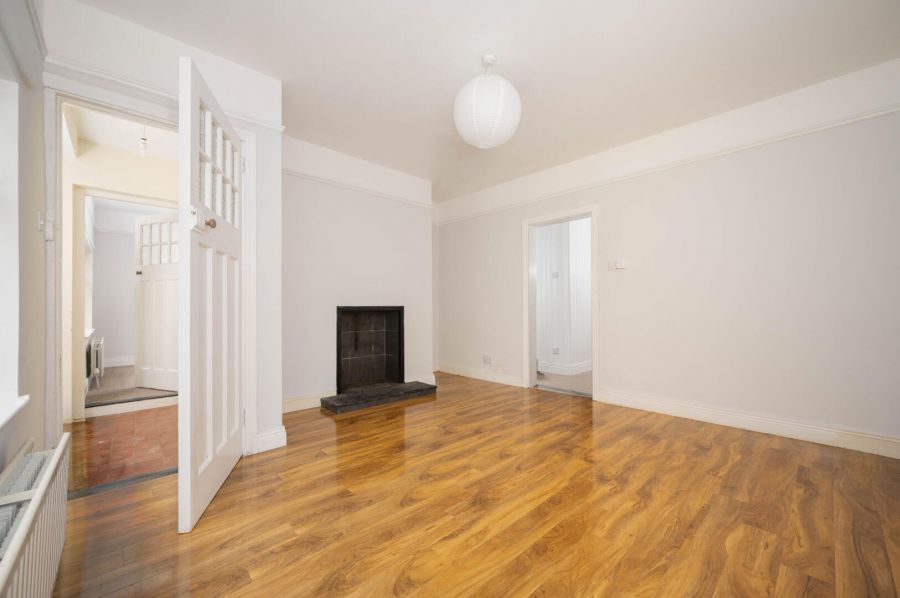 40 Glen Road