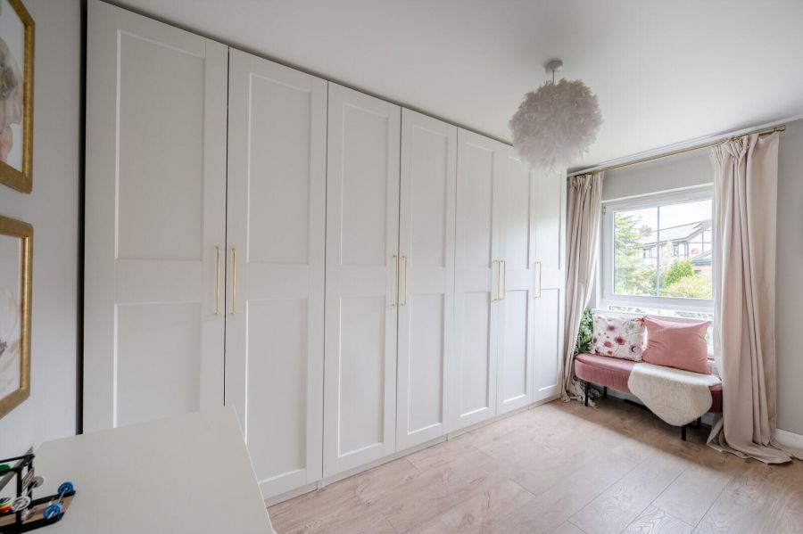 17 Castlehill Wood