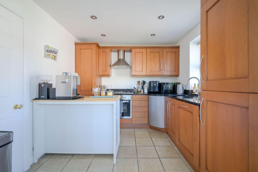 18 Strathearn Lane