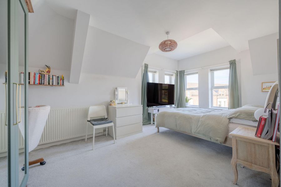 18 Strathearn Lane