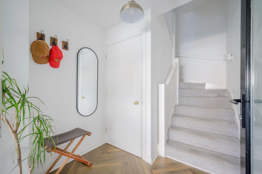 18 Strathearn Lane