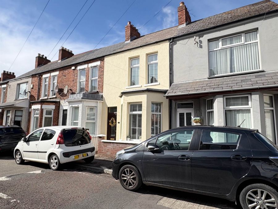 52 Kensington Avenue, Bloomfield, Belfast, BT5 5JN