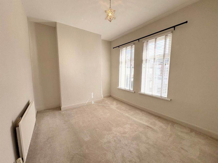 52 Kensington Avenue