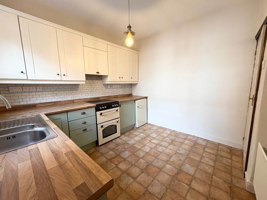 52 Kensington Avenue