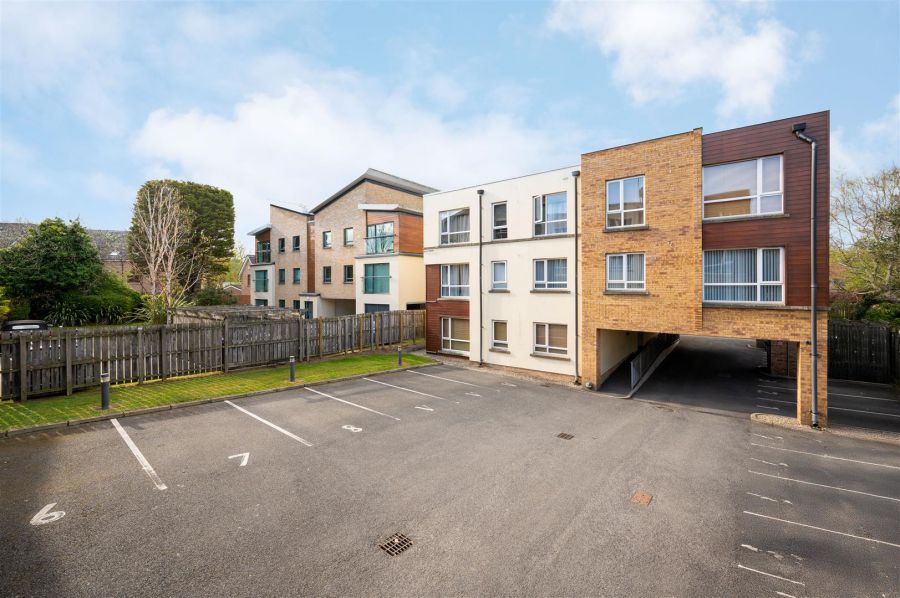 B2 Altona Place