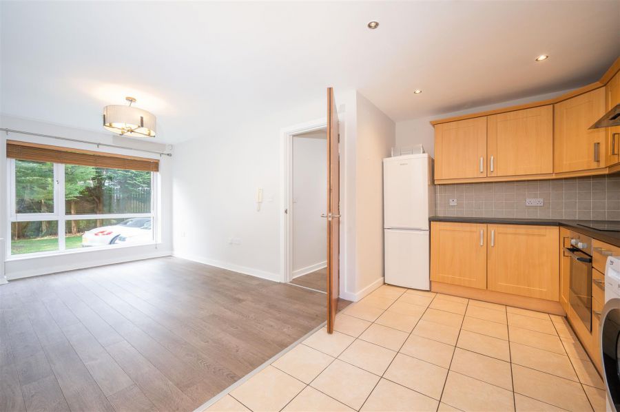 B2 Altona Place