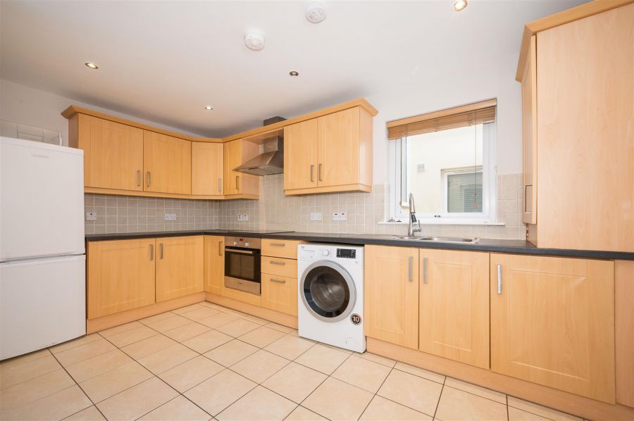B2 Altona Place