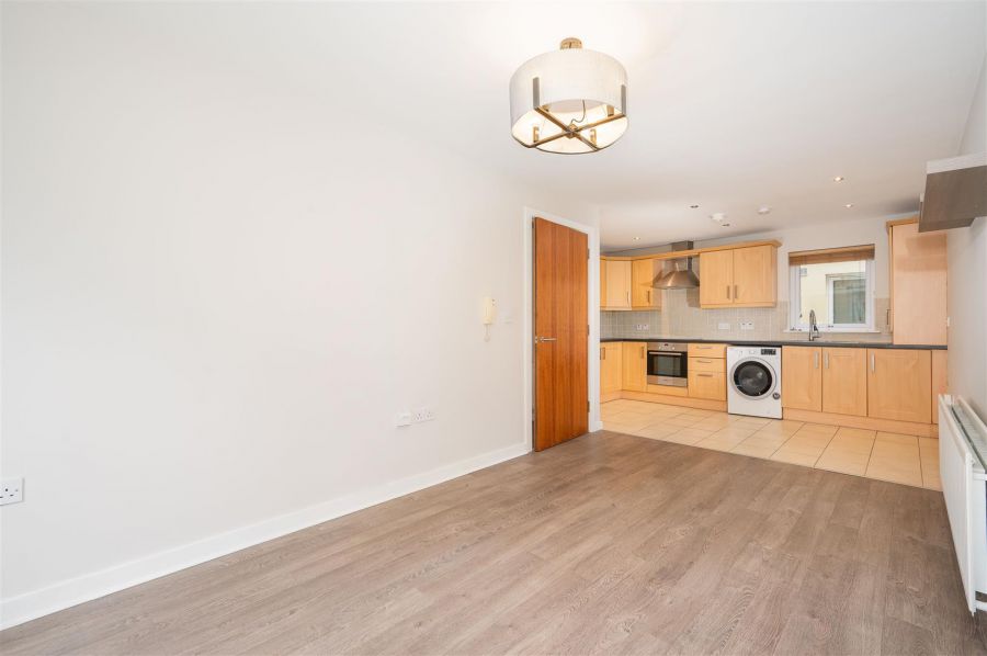 B2 Altona Place