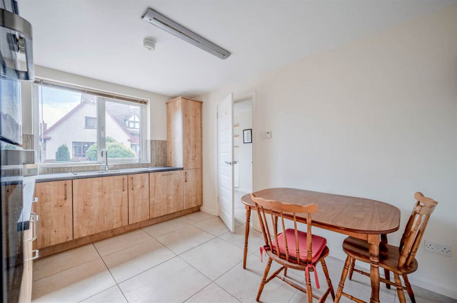 10 Clonallon Court