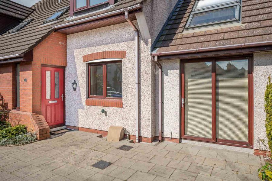 10 Clonallon Court 10 Clonallon Court