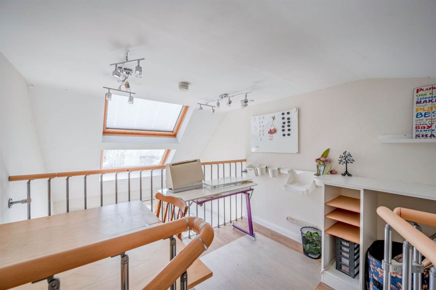 10 Clonallon Court