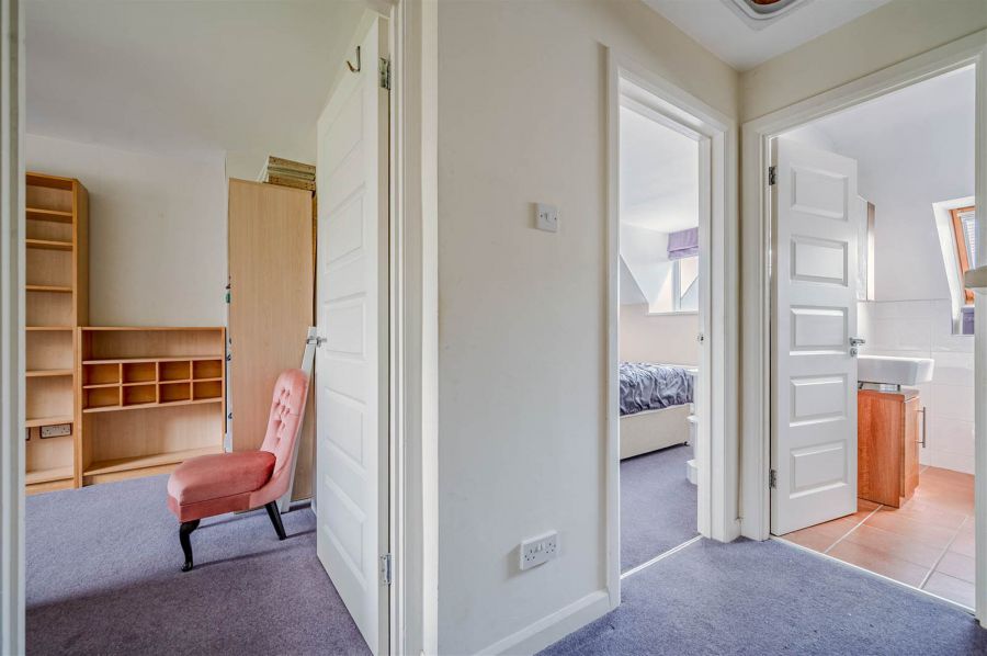 10 Clonallon Court