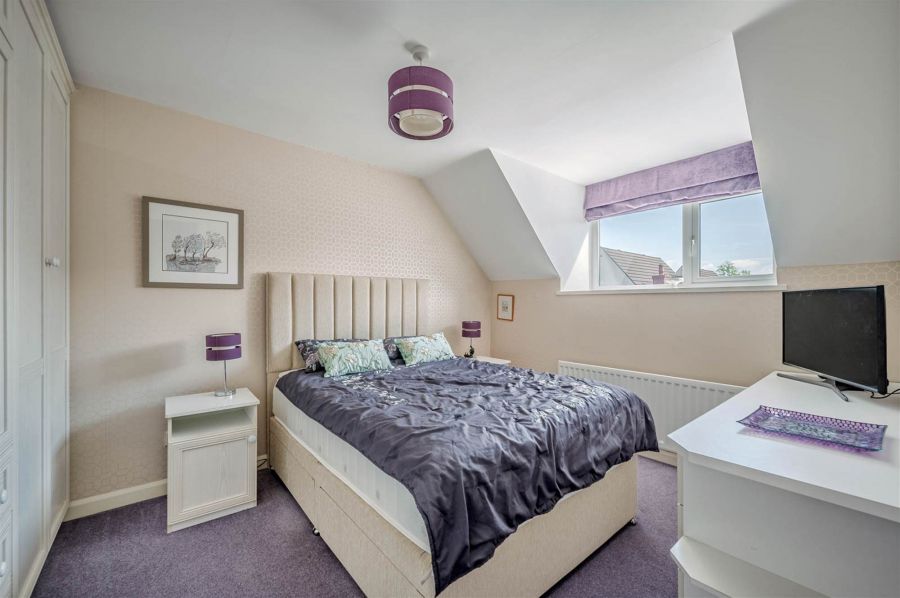 10 Clonallon Court