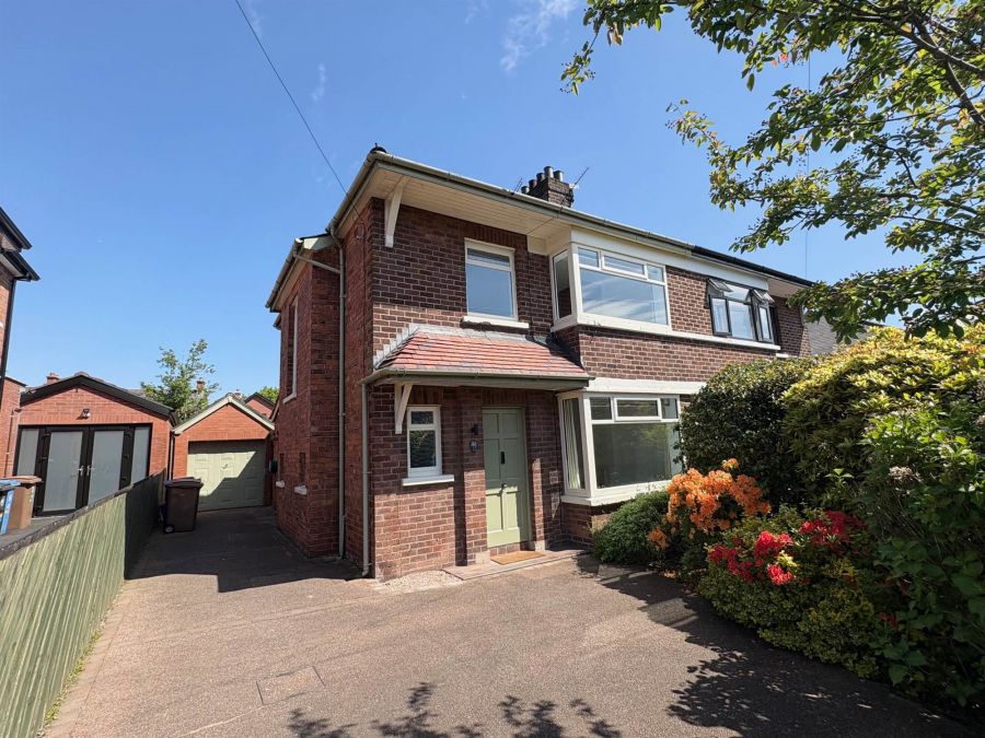 13 Greenwood Park,ballyhackamore, belfast, BT4 3JN