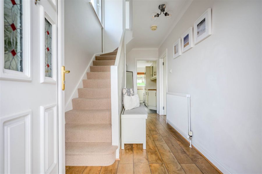 15 Glenview Gardens