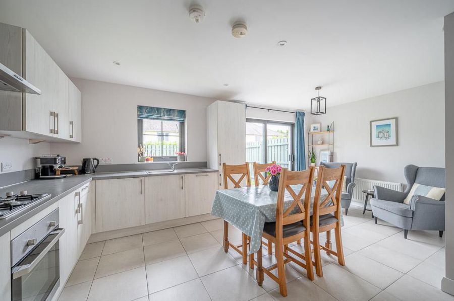 14 Wandsworth Court